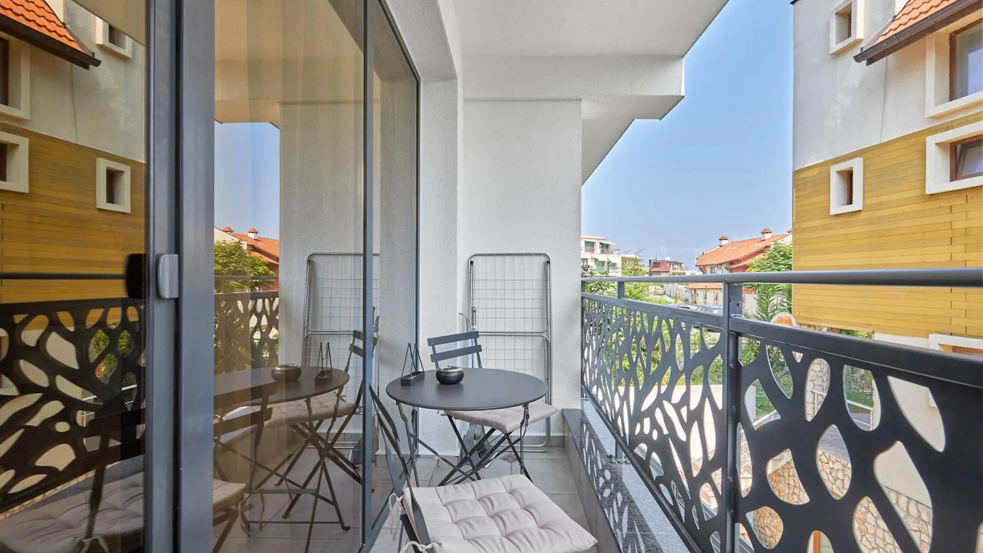 Sea Sunrise Apartment Sozopol